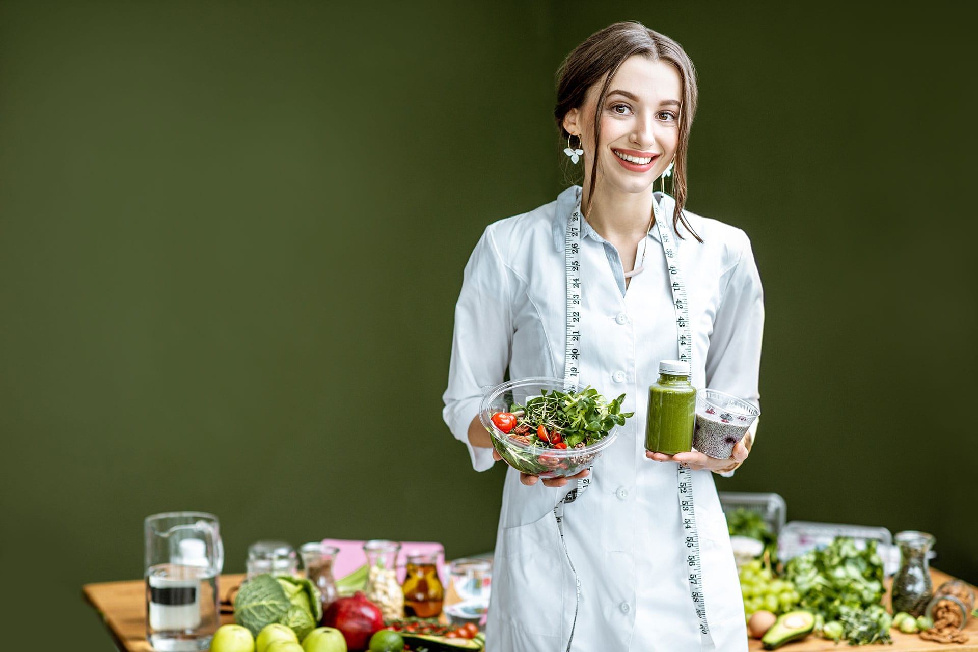 Portrait Of A Woman Nutritionist With Healthy Food 2021 11 02 20 15 35 Ej5u6cj A.jpg